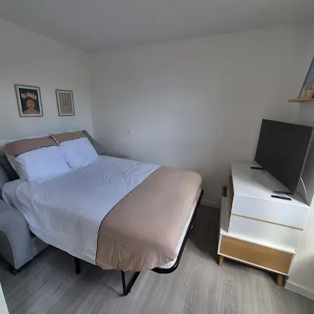 Lumineux, Au Coeur De Cognac, A Pied